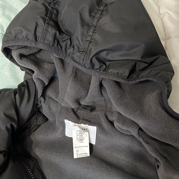 Old navy toddler jacket, 3T - Picture 2 of 4